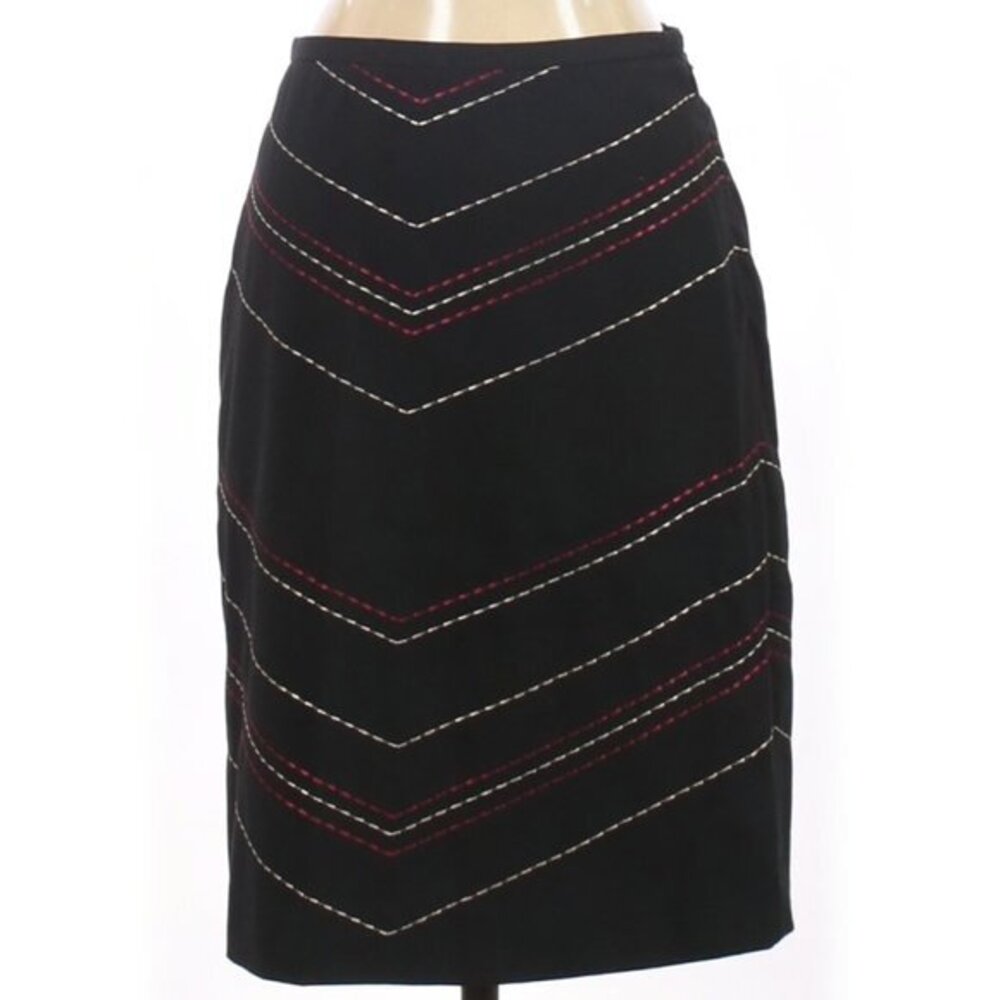♡ Ann Taylor Contrast Stitch Skirt